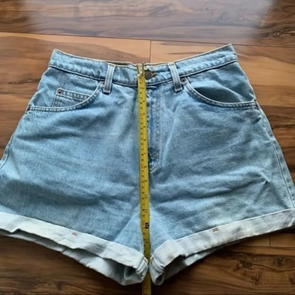 Levi’s - Picture 7 of 8